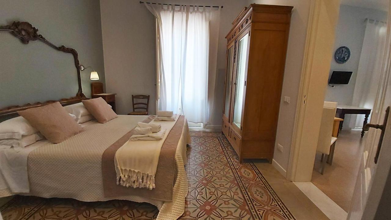 Boutique Rooms And Breakfast Granveliero Trapani Exterior foto